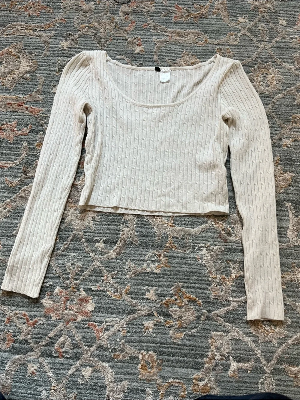 H&M White Cable-Knit Cropped Long-Sleeve Top